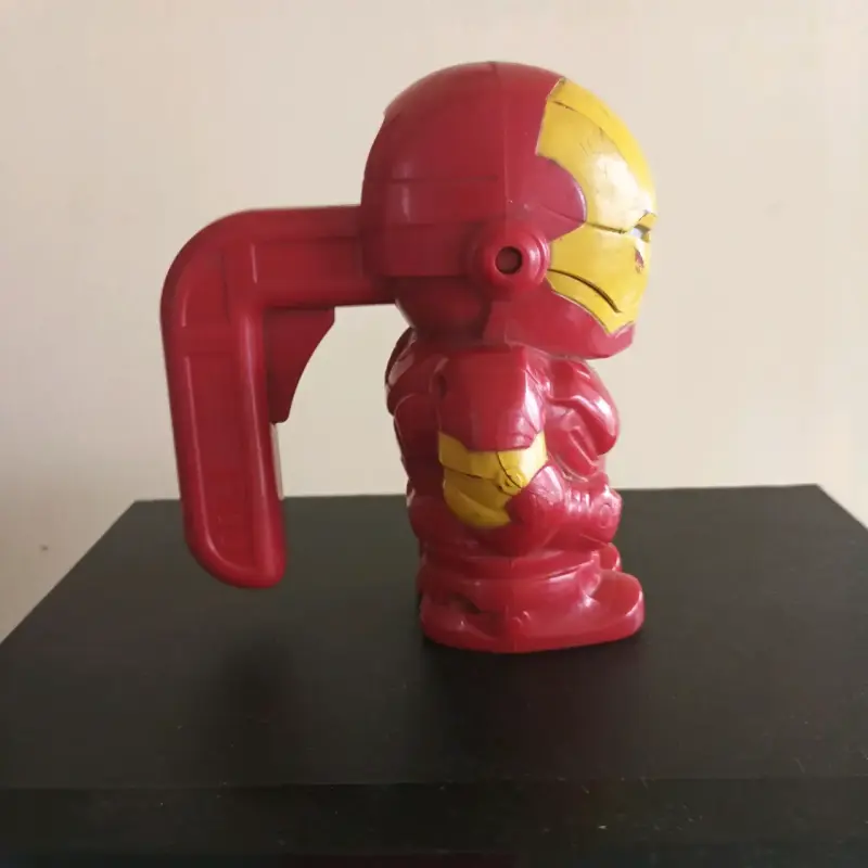 Figura de acción Iron Man coleccionable - 3