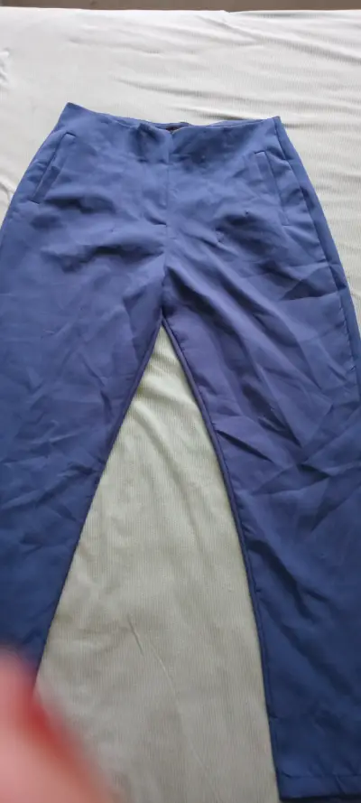 Pantalones azul claro para mujer - miniatura 2