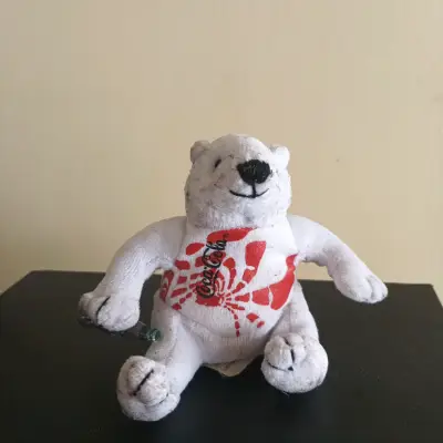 Peluche oso polar Coca-Cola edición especial - miniatura 1