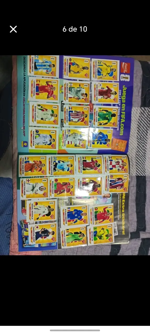 Álbum de figuritas de fútbol completo - 5