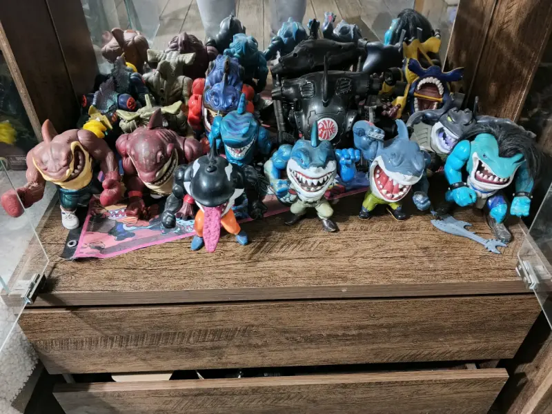 Colección de figuras de acción Street Sharks