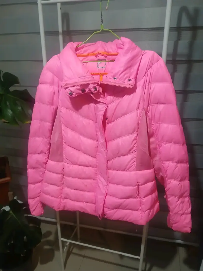 Chaqueta acolchada rosada para mujer - 1