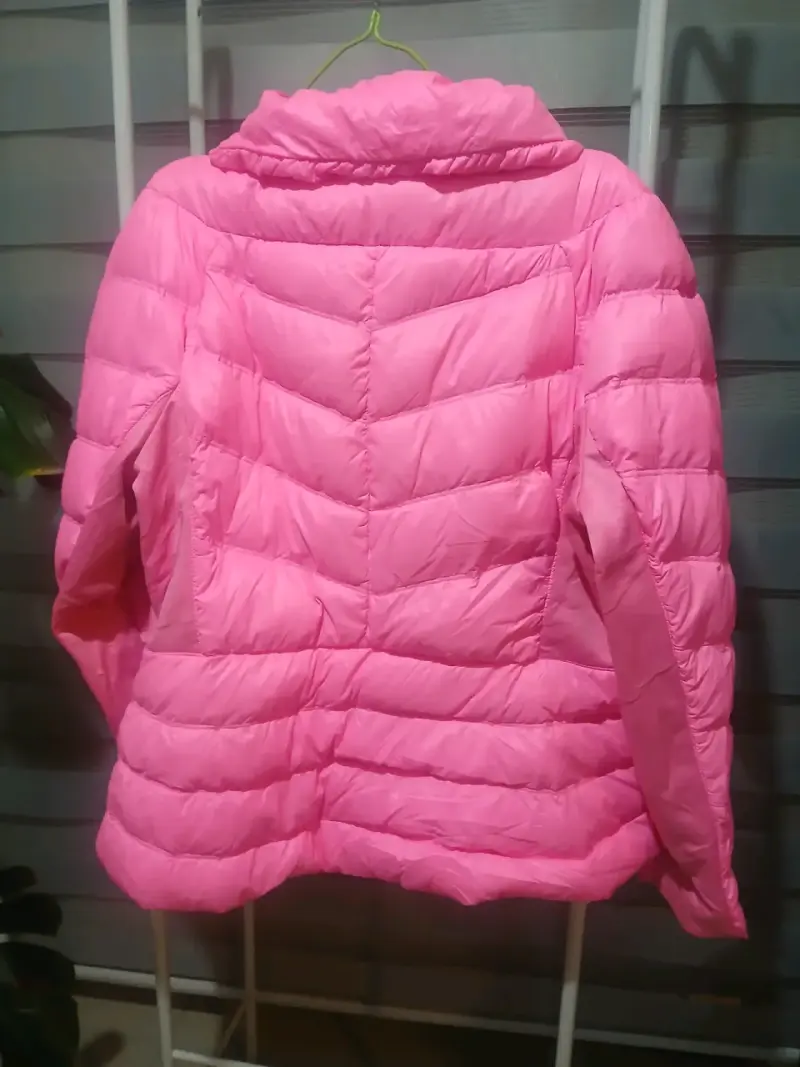 Chaqueta acolchada rosada para mujer - 2