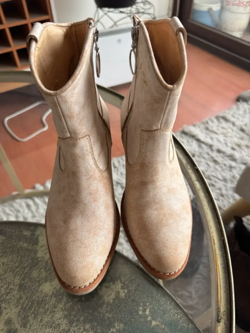Botas beige estilo vaqueras 100% cuero - 2