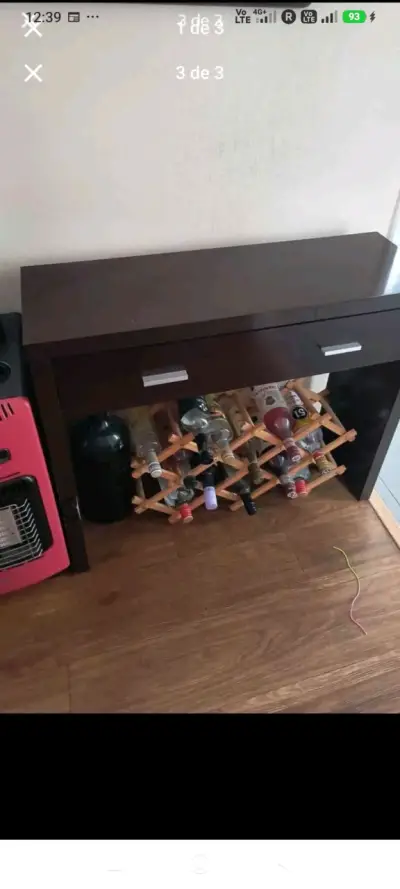 Mueble de arrimo y espejo - miniatura 1