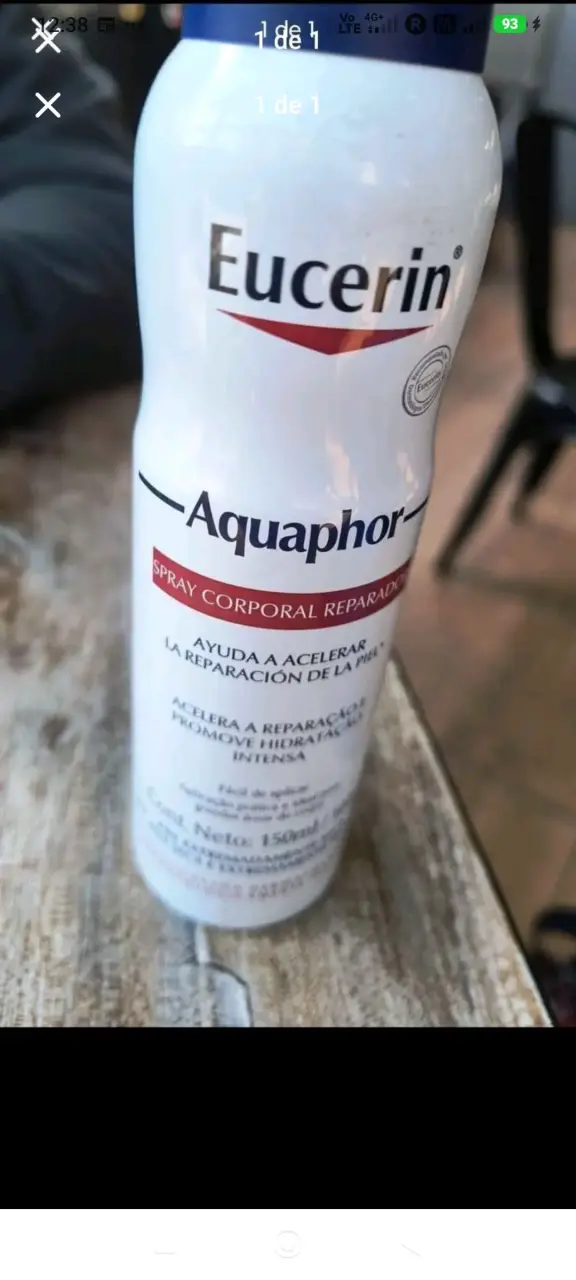 Spray corporal reparador tatuajeEucerin Aquaphor