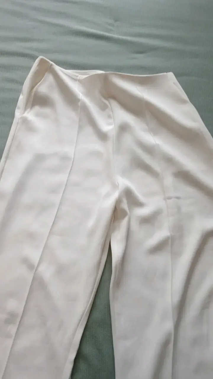 Pantalones blancos elegantes para mujer - 3