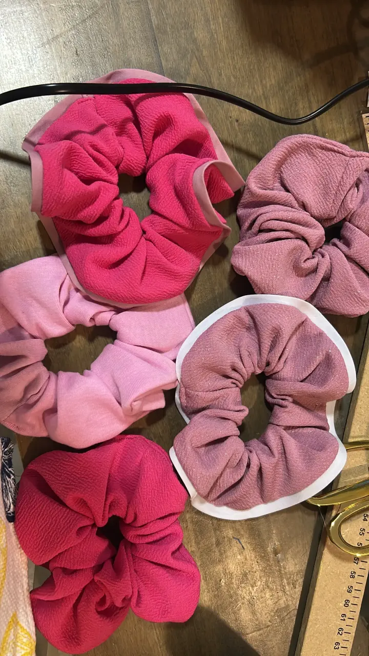 scrunchies de tela suave y cómoda - 3
