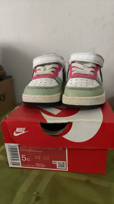Zapatillas Nike Court Borough Low para niños - miniatura 1