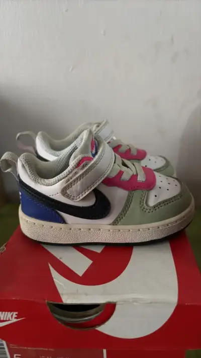 Zapatillas Nike Court Borough Low para niños - miniatura 4
