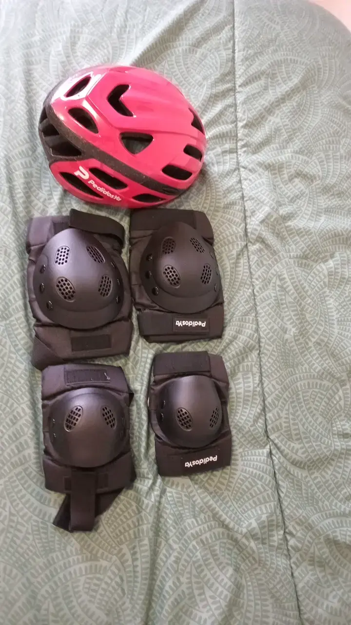 Casco y protecciones para ciclismo PedidosYa - 2