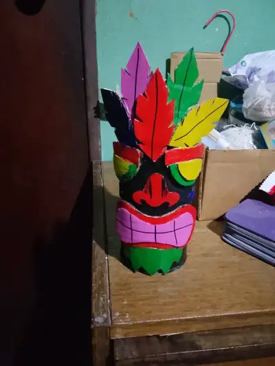 Tarro de lápices inspirado en Totem Tiki - miniatura 1