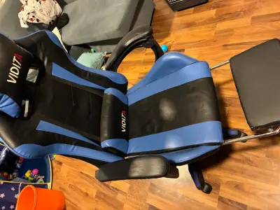 Silla gamer Vidita ergonómica azul y negra - miniatura 4