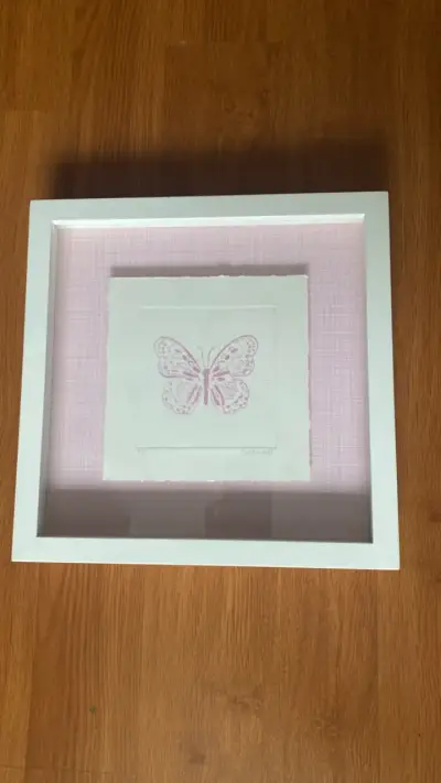Dos cuadros decorativos grabados mariposas enmarc - miniatura 4