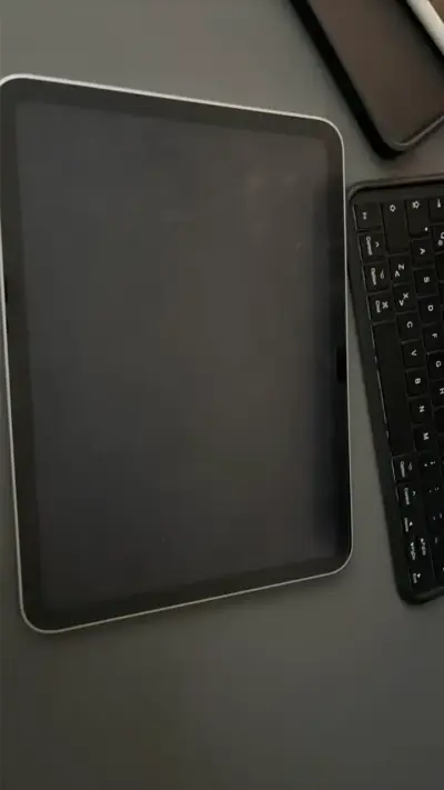 iPad a16 64gb+Apple Pencil usb-c+teclado - miniatura 4