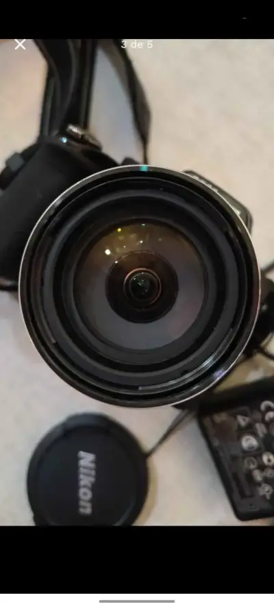 Cámara Nikon Coolpix con accesorios - miniatura 3