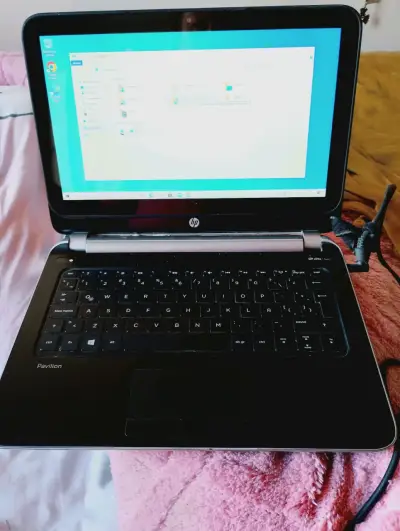 Laptop HP ProBook usada en buen estado - miniatura 4
