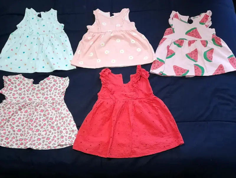Vestidos de niña estampados variados - 1