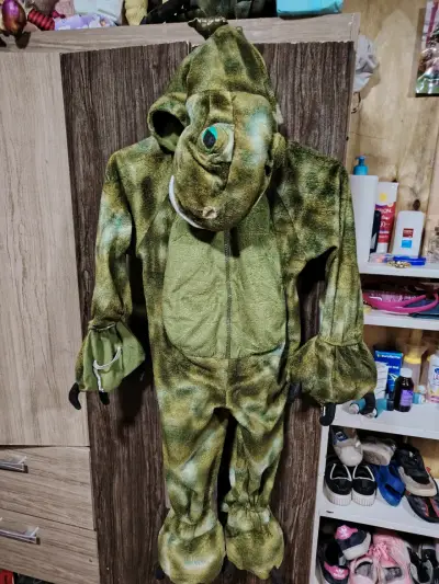 Disfraz de dinosaurio para niños - miniatura 1