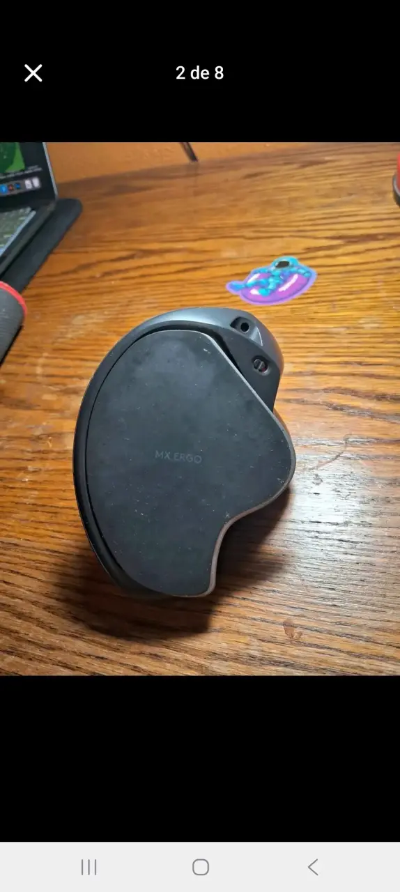Mouse ergonómico Logitech con trackball - 2