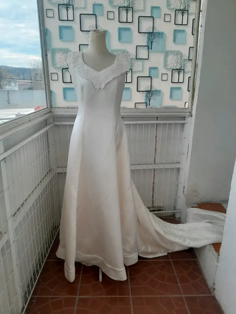Vestido de novia elegante - 1