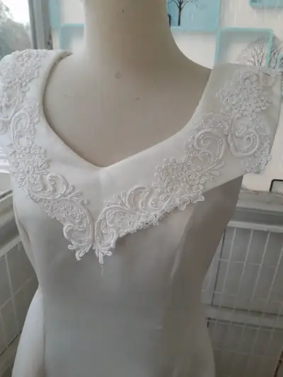 Vestido de novia  elegante - miniatura 2