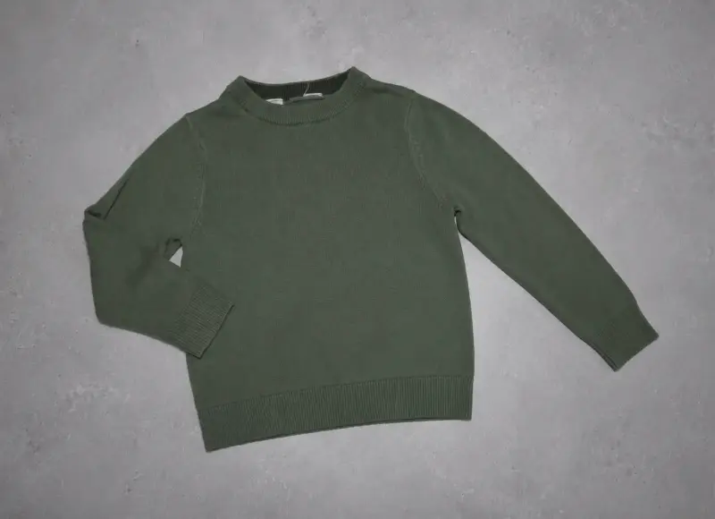Suéter verde de lana para hombre