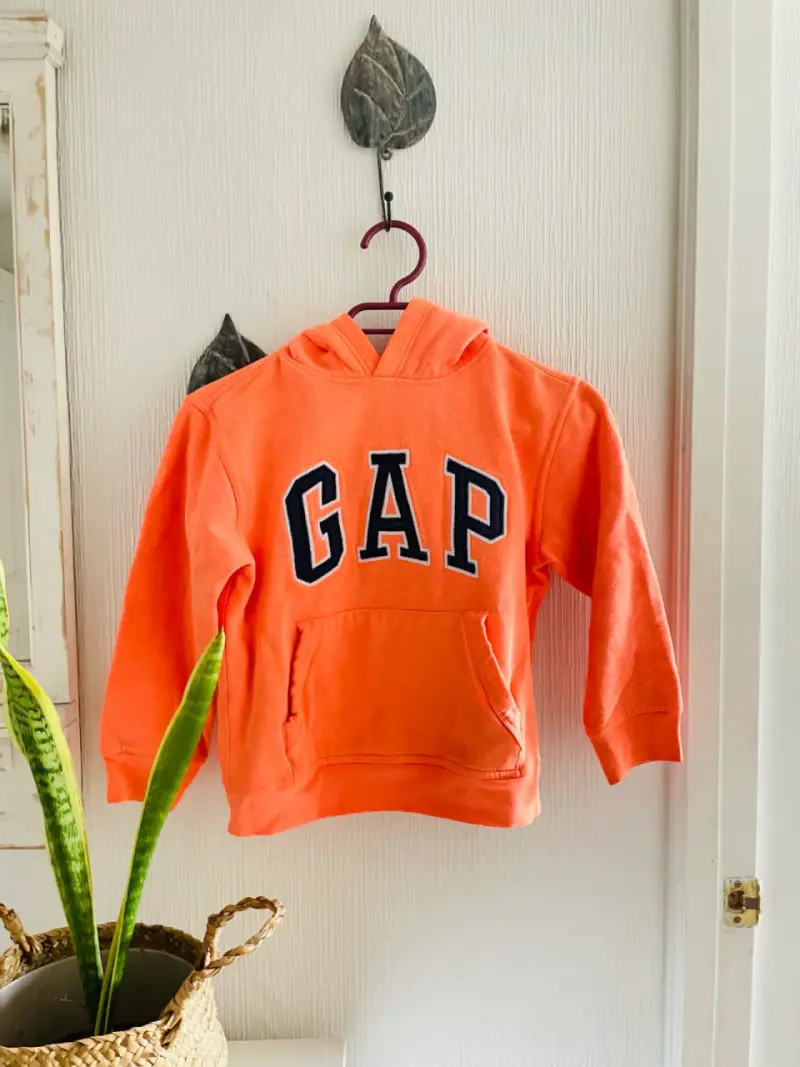 Polerón GAP naranja para niños - 1