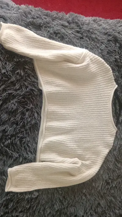 Suéter de punto blanco para mujer - miniatura 1