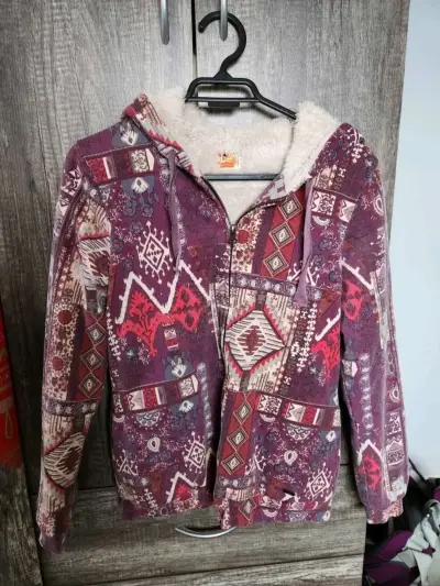 Chaqueta polar con capucha - miniatura 1