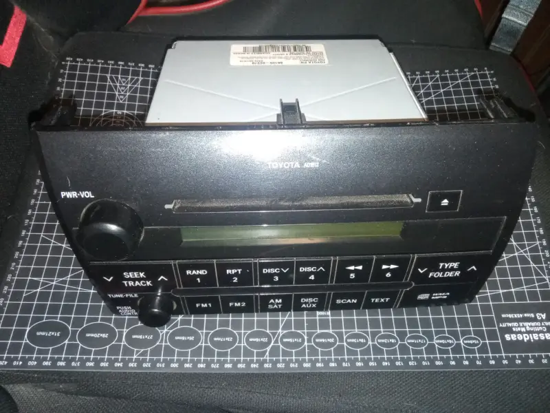 Radio de auto Toyota tundra/ doble dincon CD - 1