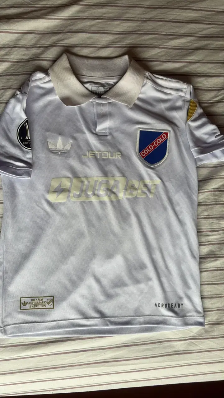 Camiseta Colo-Colo talla 10 - 1