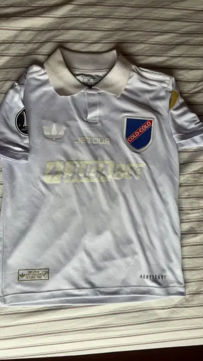 Camiseta  Colo-Colo talla 10 - miniatura 1