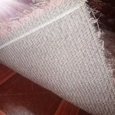 Alfombra peluda beige en buen estado - miniatura 6