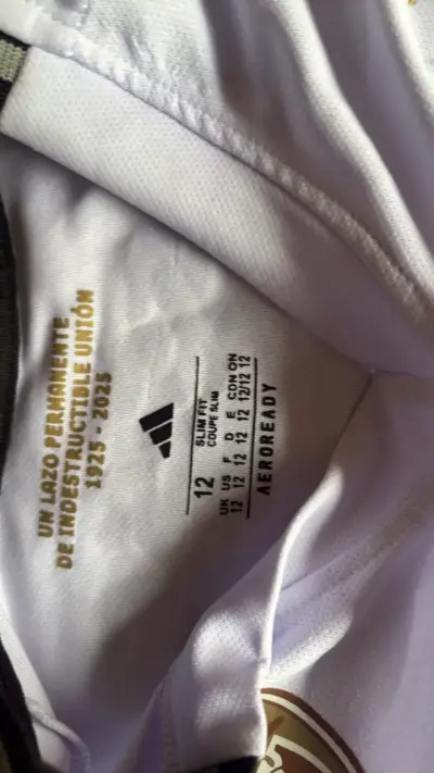 Camiseta  Colo-Colo talla 12 - miniatura 3