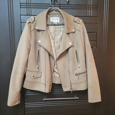 Chaqueta de gamuza beige con cierre Elle - miniatura 3