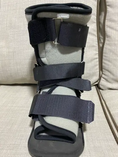 Bota ortopédica Actimove para tobillo - miniatura 2