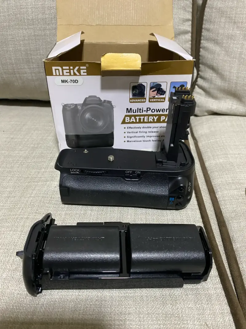 Empuñadura Meike MK-70D con baterías LP-E6 - 2