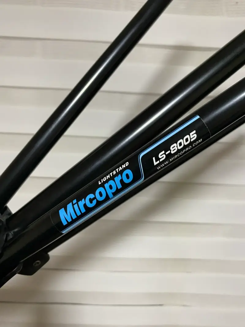 Kit de iluminación Mircopro con trípode y paraguas - 2