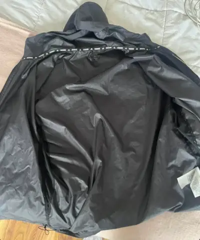 Chaqueta running negra con capucha Adidas - miniatura 6