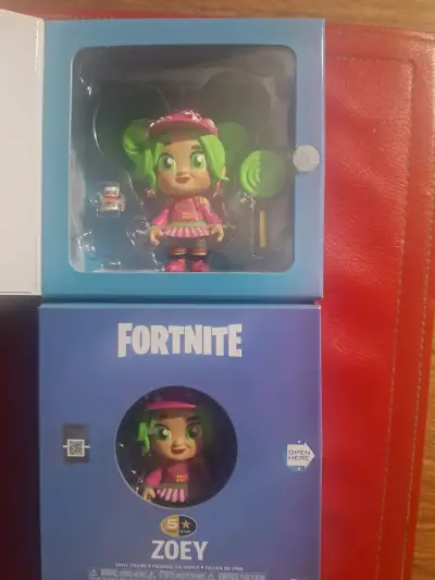Figuras  Fortnite , Zoey, Love Ranger y Moonwalker - miniatura 3