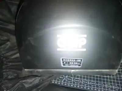 Cascos de automovilismo OMP negro y blanco - miniatura 5