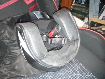 Cascos de automovilismo OMP negro y blanco - miniatura 6