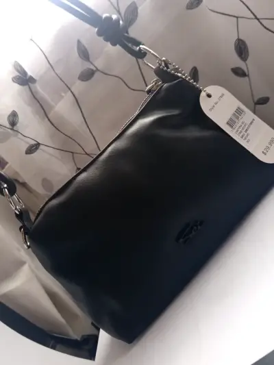 Cartera negra de cuero elegante - miniatura 3