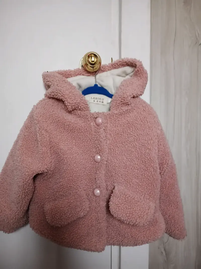 Abrigo infantil de peluche con capucha - 2