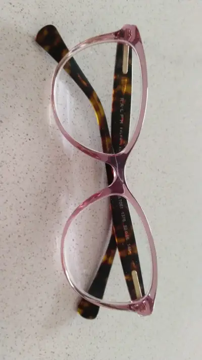 Lentes ópticos con marco rosado y negro - miniatura 3