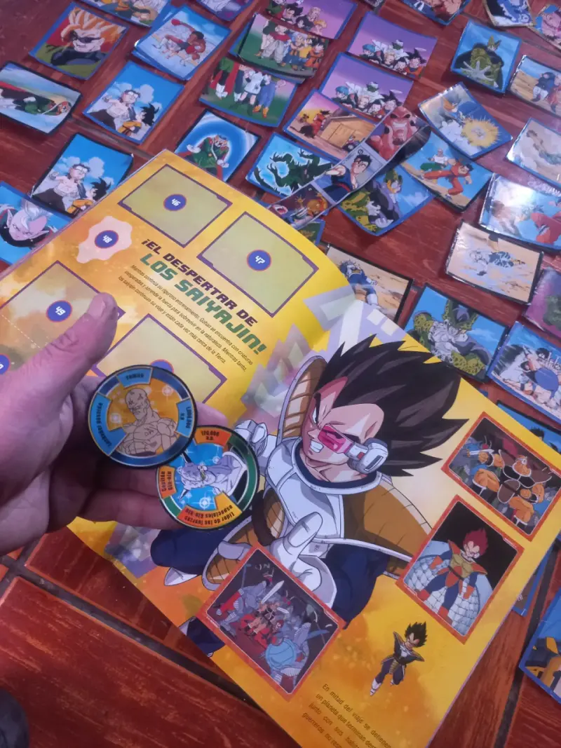 Láminas recicladas dbz4 más album y stikers - 5