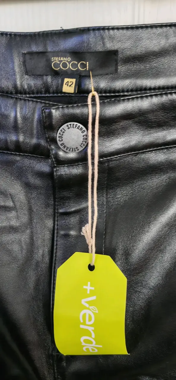Pantalones de cuero negro Cocci para mujer - 3
