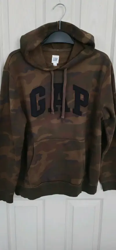 Polerón GAP camuflado con capucha - miniatura 1