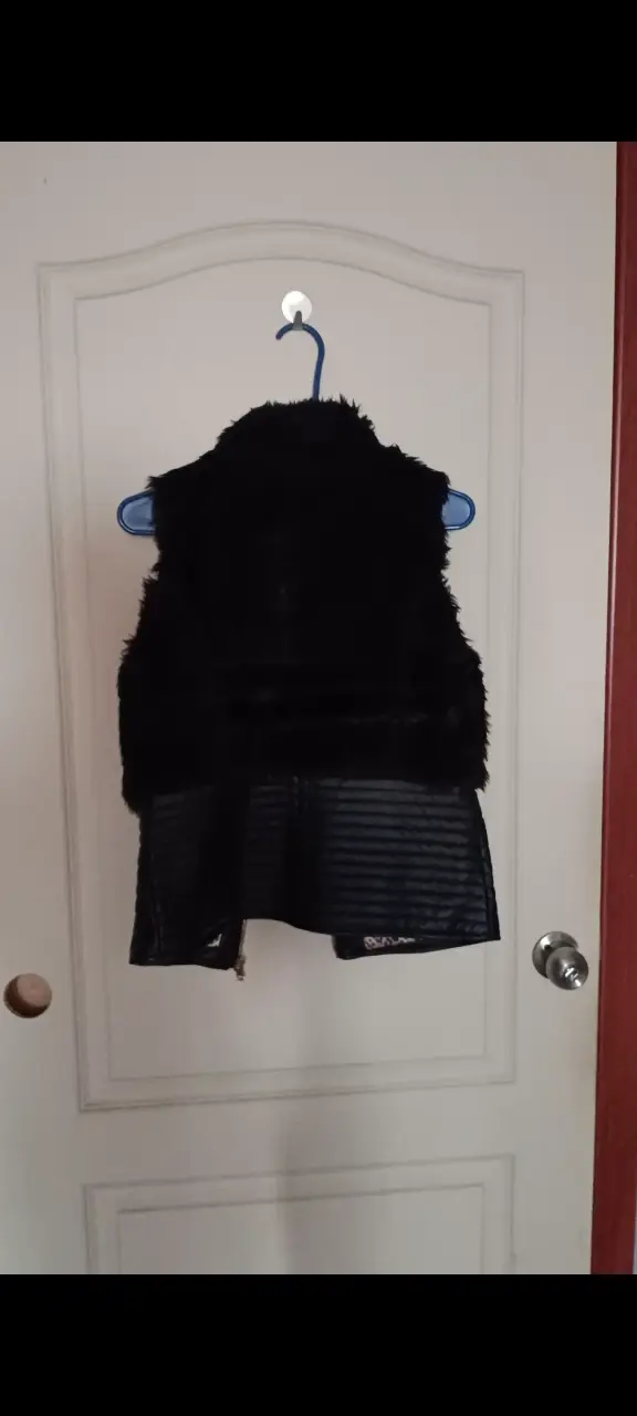 Chaleco de piel sintética negro con cierre - 3